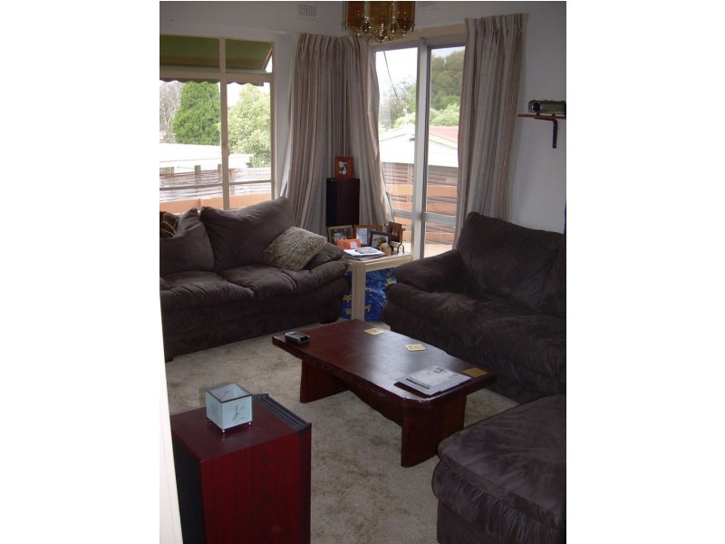 13 Cyril St, Box Hill South VIC 3128