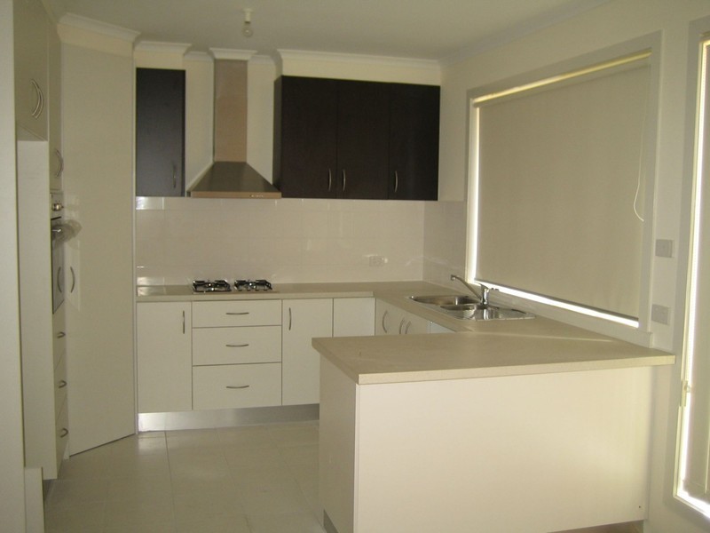 2/31  Whitehorse Road, Blackburn VIC 3130