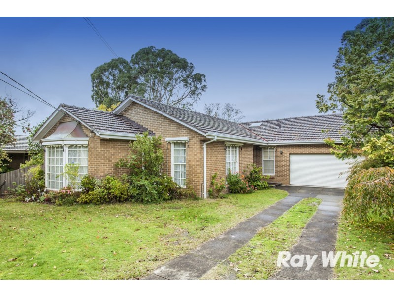 4 Josephine Avenue, Mount Waverley VIC 3149