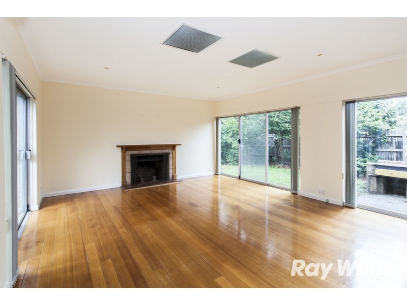 4 Josephine Avenue, Mount Waverley VIC 3149