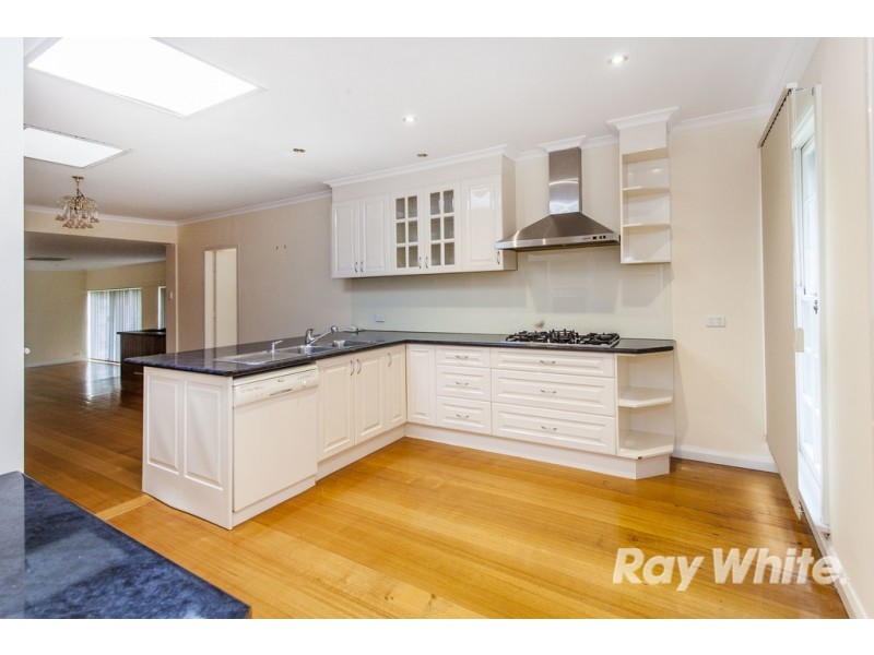 4 Josephine Avenue, Mount Waverley VIC 3149