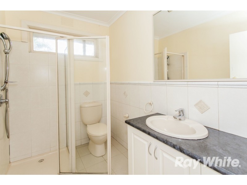4 Josephine Avenue, Mount Waverley VIC 3149