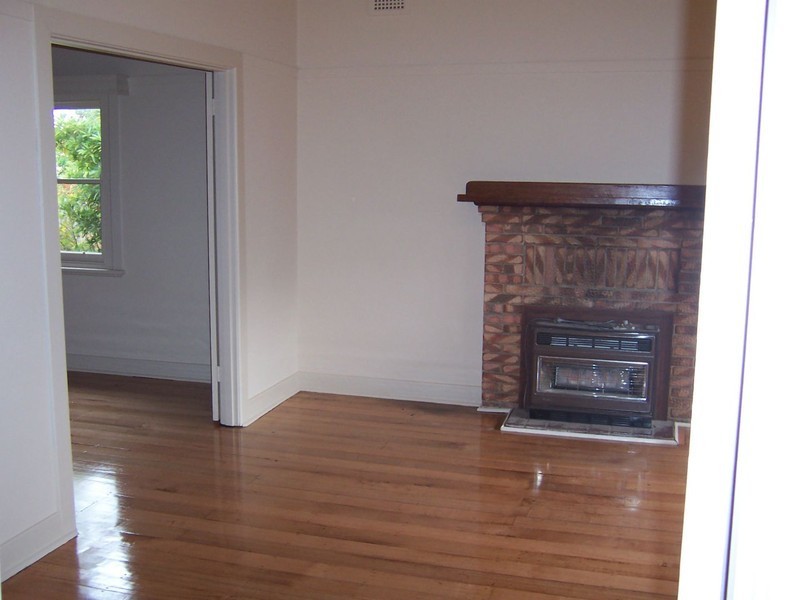 116 Elgar Rd, Box Hill South VIC 3128