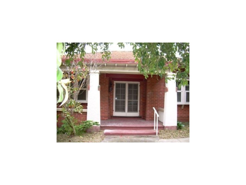 413 Elgar Rd, Box Hill VIC 3128