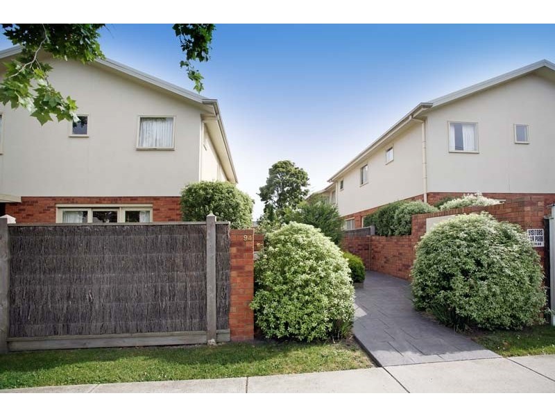 3/92-94 Carrington Rd, Box Hill VIC 3128