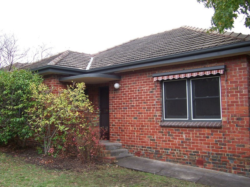 116 Elgar Road, Box Hill South VIC 3128