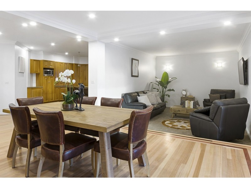 86 Leeds Street, Doncaster East VIC 3109