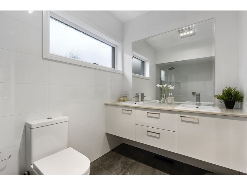 86 Leeds Street, Doncaster East VIC 3109