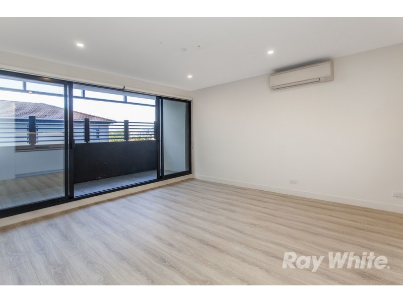 G03/2-4 Elland Avenue, Box Hill VIC 3128