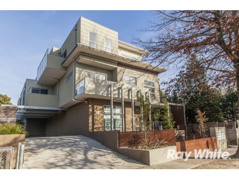 202/95 Thames Street, Box Hill VIC 3128