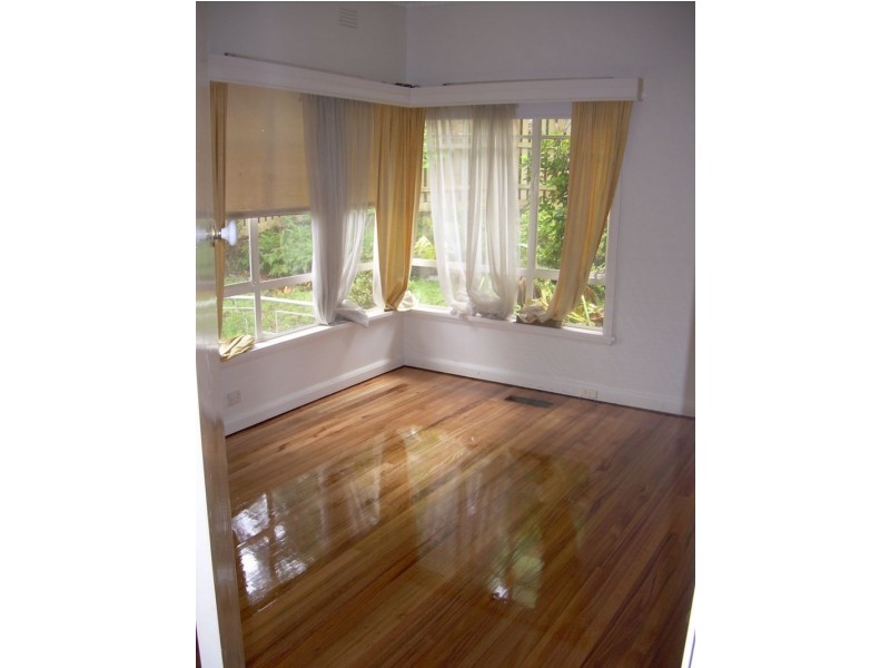 591 Elgar Road, Box Hill North VIC 3129