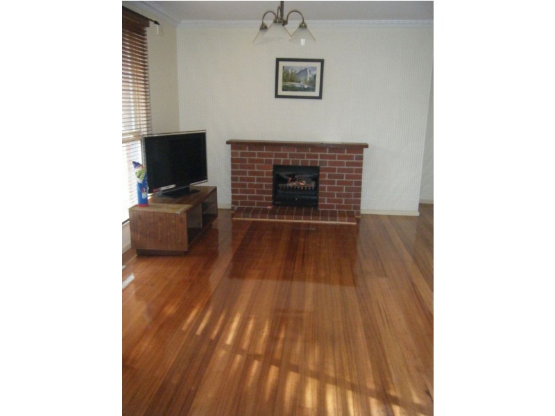 38 Samuel St, Blackburn South VIC 3130