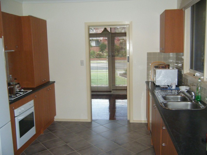 38 Samuel St, Blackburn South VIC 3130