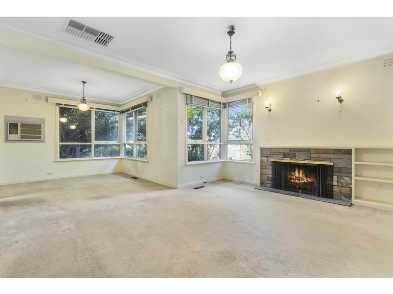 16 Strabane Avenue, Mont Albert North VIC 3129