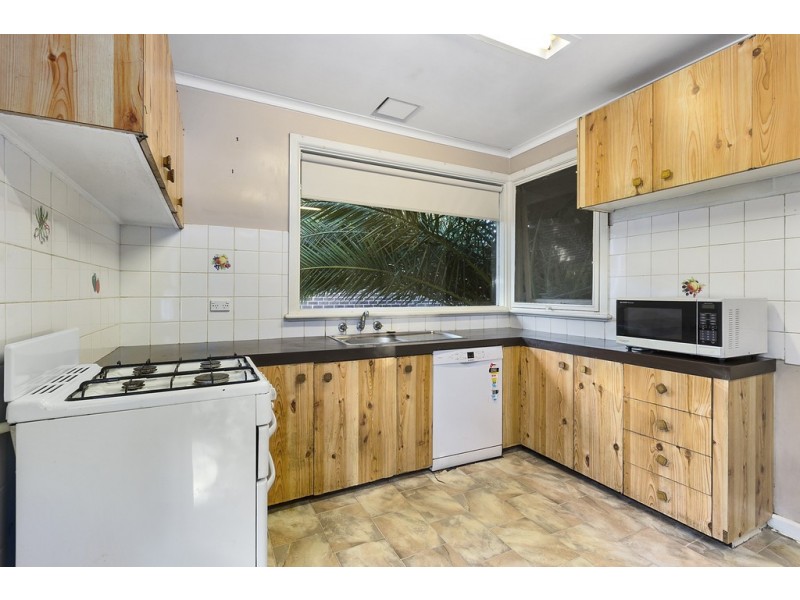 16 Strabane Avenue, Mont Albert North VIC 3129