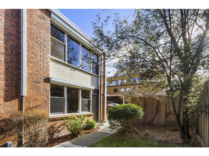 9/12 Oxford Street, Box Hill VIC 3128