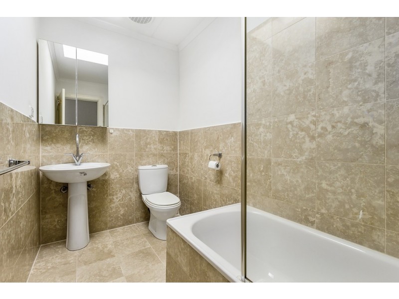 9/12 Oxford Street, Box Hill VIC 3128