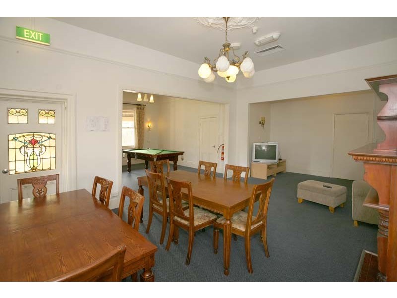 32-34 Kangerong Rd, Box Hill VIC 3128