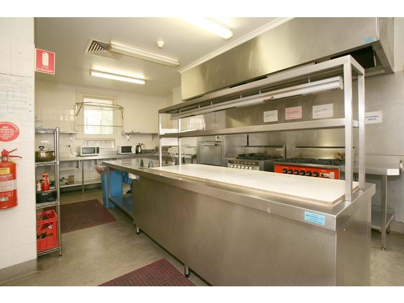 32-34 Kangerong Rd, Box Hill VIC 3128