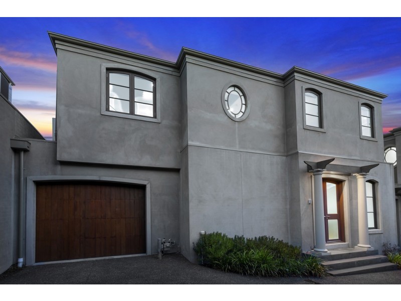 2/3 Lodge Road, Camberwell VIC 3124