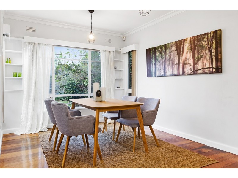 29 Eram Road, Box Hill North VIC 3129