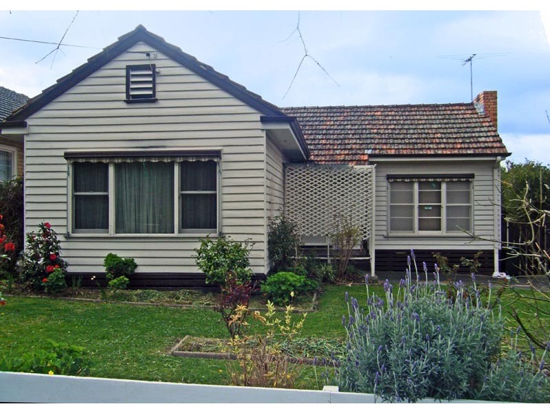 106 Elgar Rd, Box Hill South VIC 3128