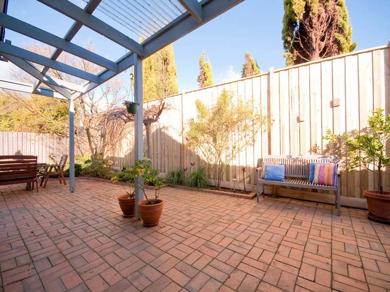 11 Houston Crt, Box Hill South VIC 3128