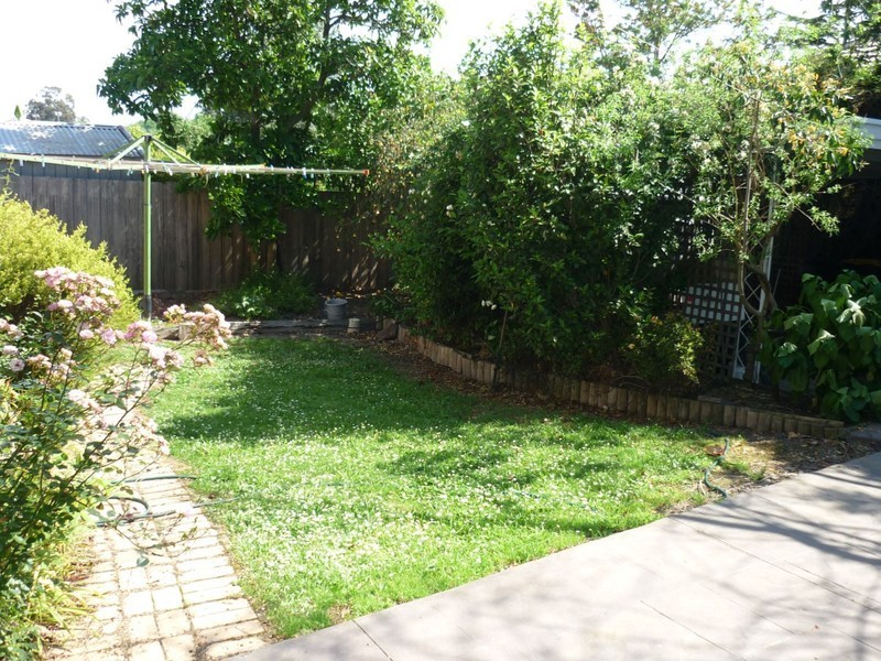 305 Station St, Box Hill South VIC 3128