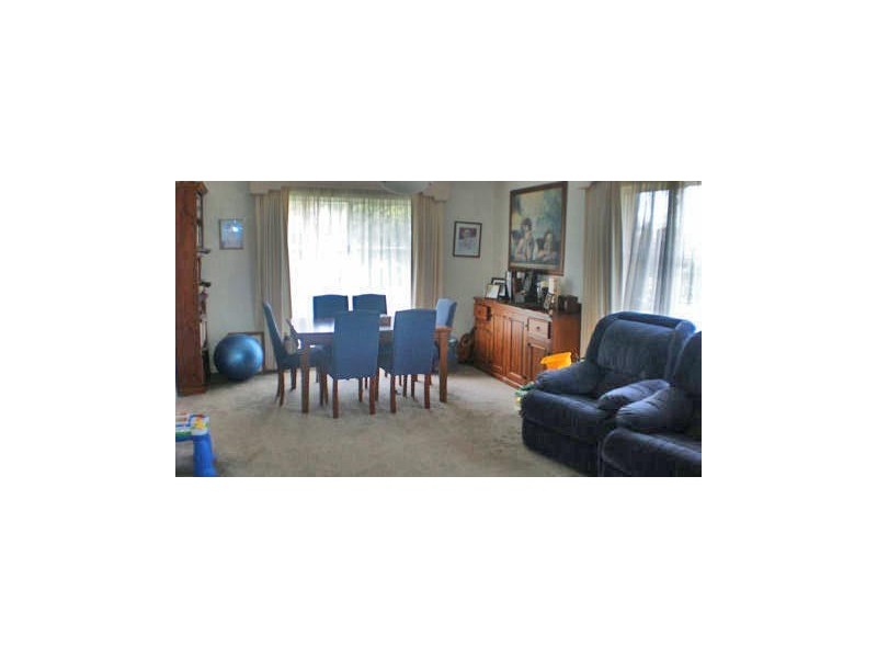 13 Evans St, Chadstone VIC 3148