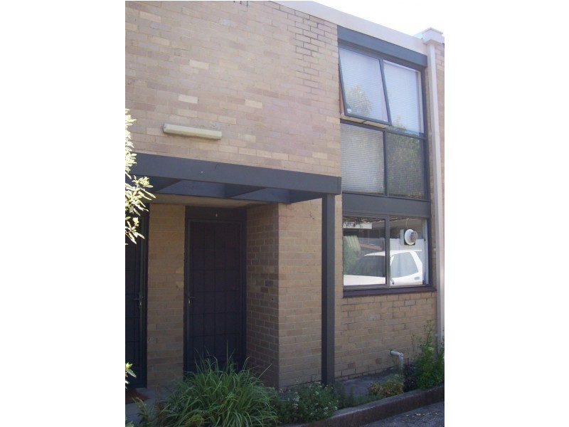 5/12 Ashted Rd, Box Hill VIC 3128