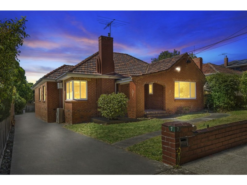 7 Haig Street, Box Hill South VIC 3128