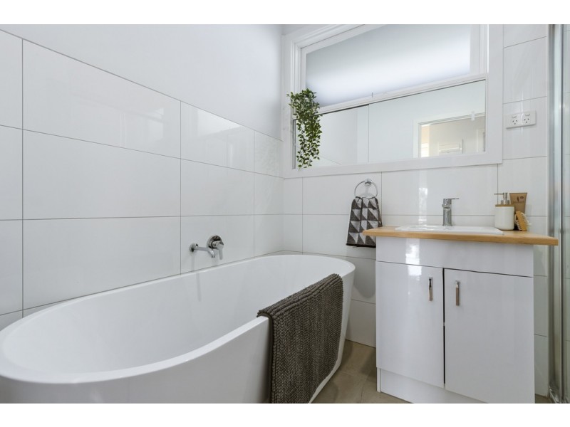 1/5 Padgham Court, Box Hill North VIC 3129