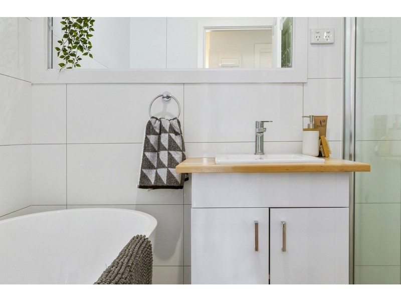 1/5 Padgham Court, Box Hill North VIC 3129