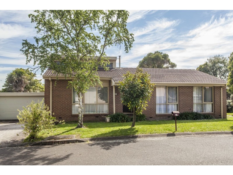 11/26 Jonathan Avenue, Burwood East VIC 3151