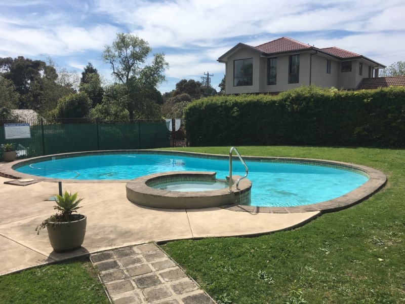 11/26 Jonathan Avenue, Burwood East VIC 3151