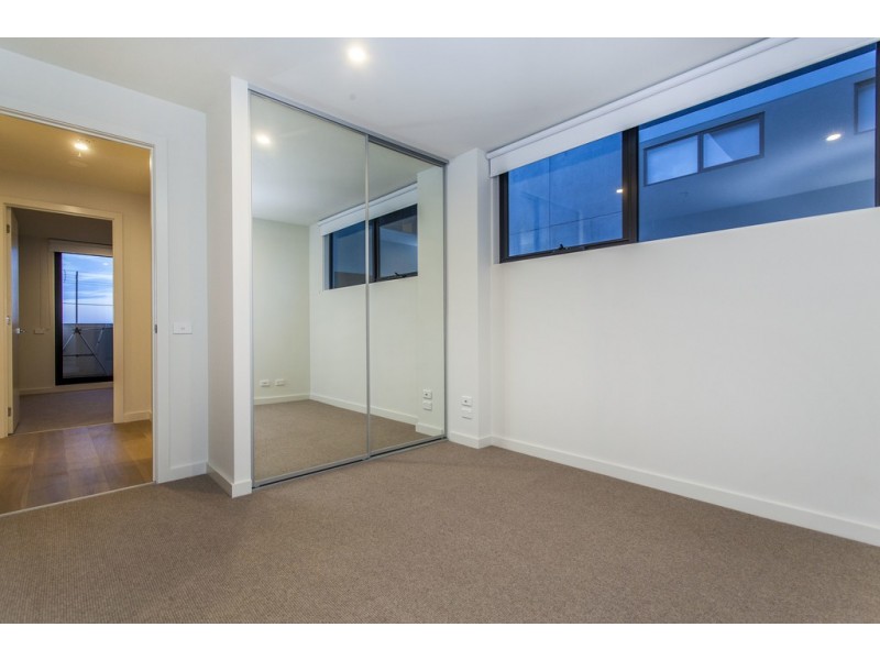 G13B/57 Middleborough Road, Burwood VIC 3125