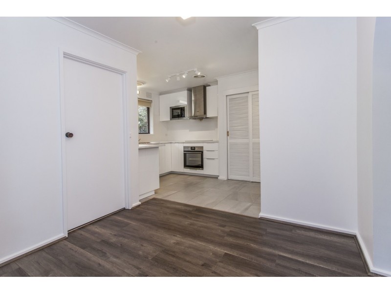 2/67 Severn Street, Box Hill North VIC 3129