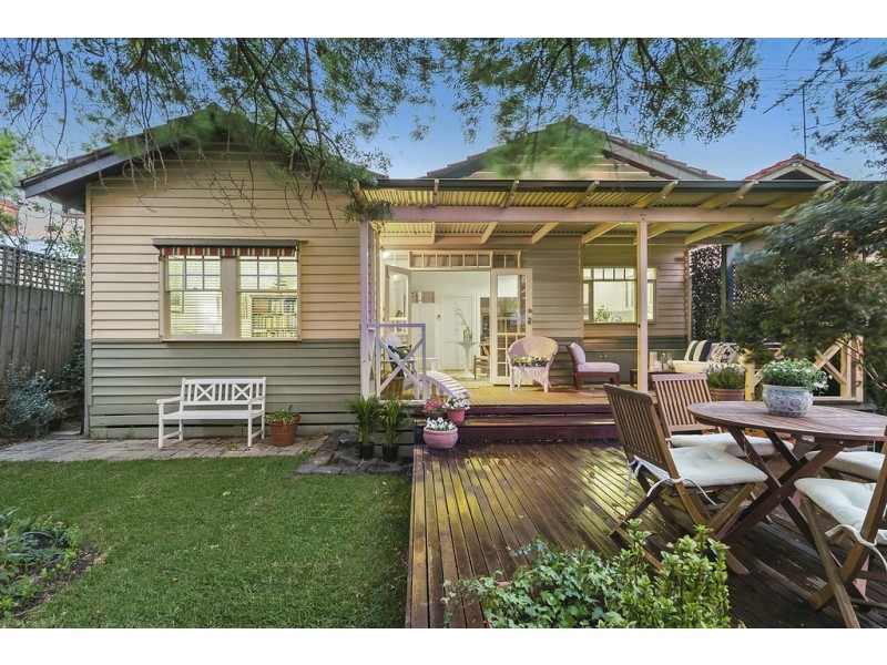 13 Kangerong Road, Box Hill VIC 3128