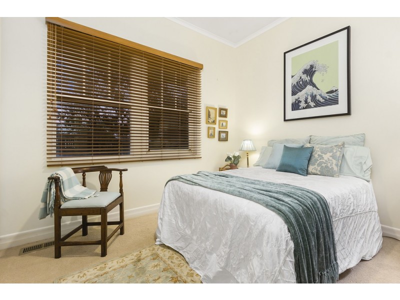 13 Kangerong Road, Box Hill VIC 3128