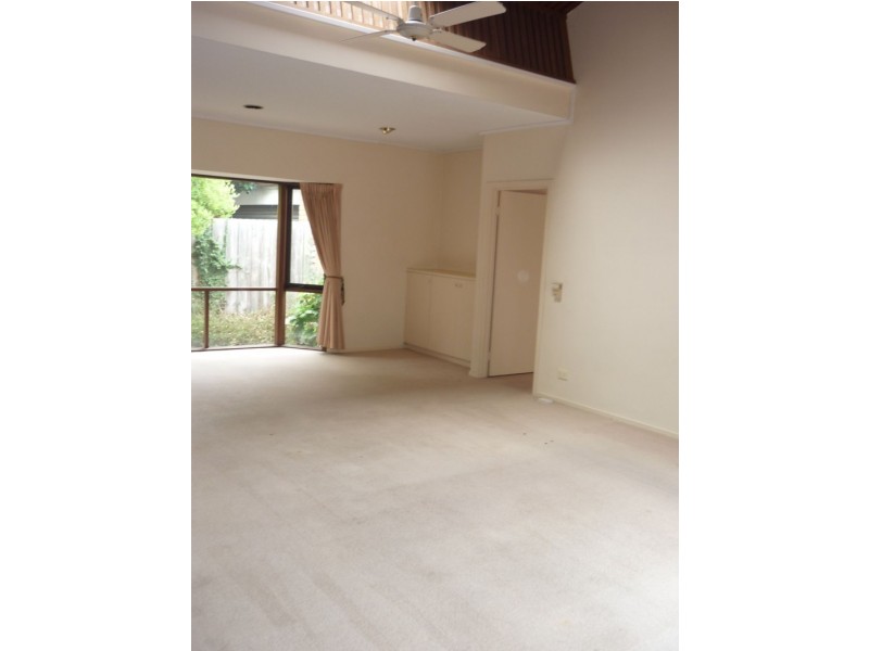 3 Molesworth st, Canterbury VIC 3126