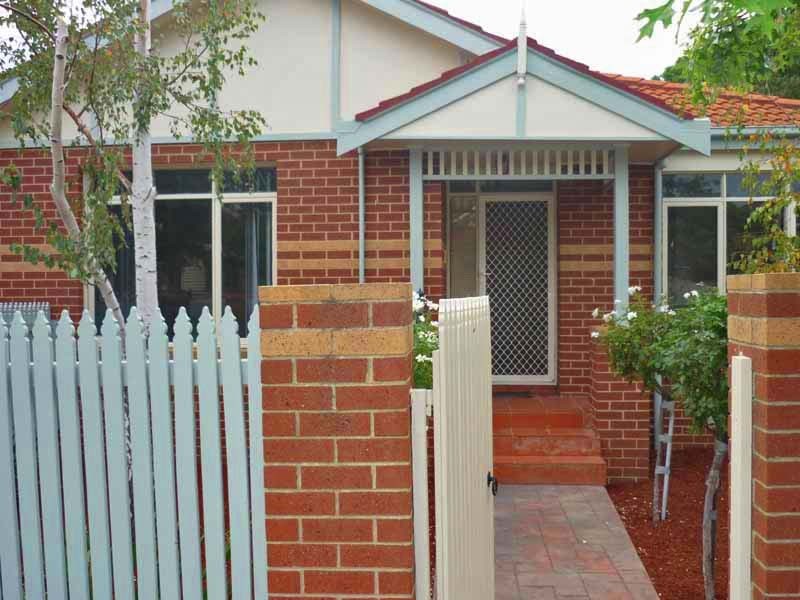 64 Nelson Road, Box Hill VIC 3128