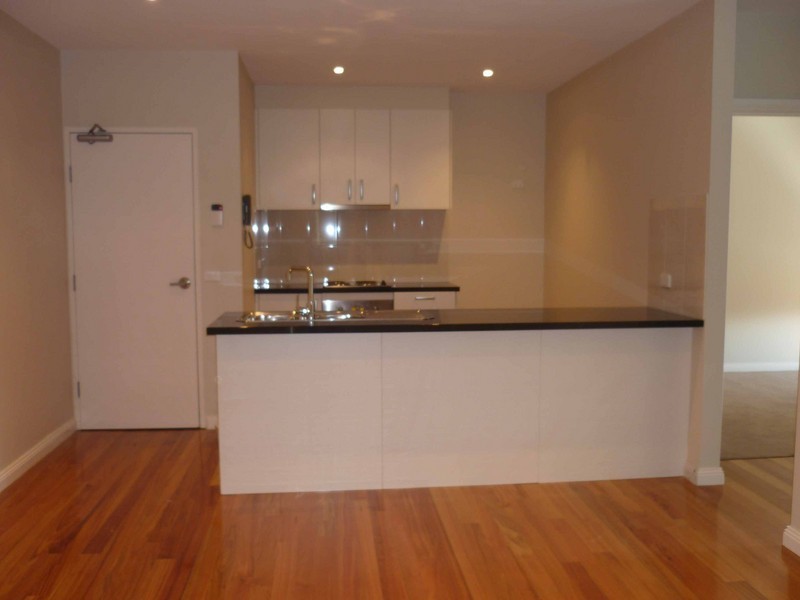 202/662 Whitehorse Road, Mont Albert VIC 3127