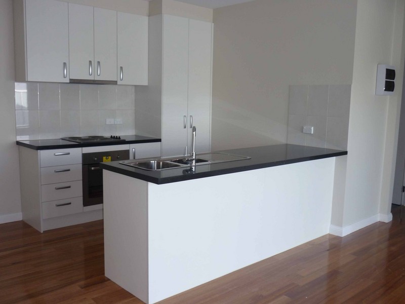 205/662 Whtehorse Road, Mont Albert VIC 3127
