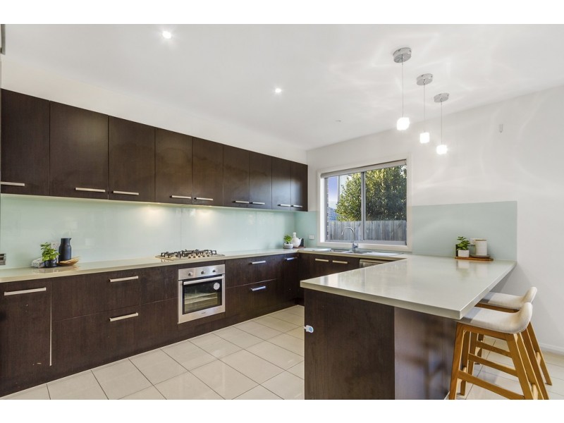 2/37 Katrina Street, Blackburn North VIC 3130