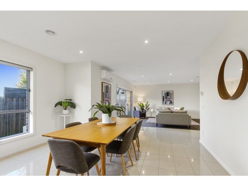2/37 Katrina Street, Blackburn North VIC 3130