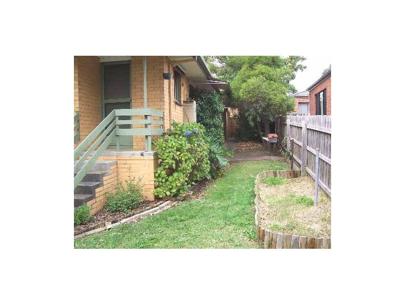 7/16 New Street, Ringwood VIC 3134