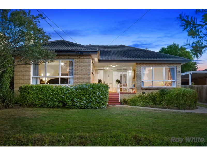 9 Eram Road, Box Hill North VIC 3129