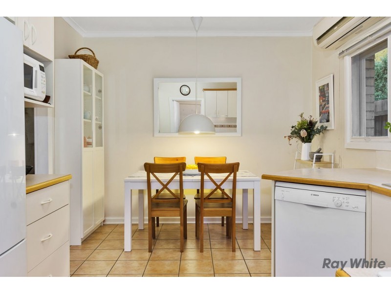 9 Eram Road, Box Hill North VIC 3129