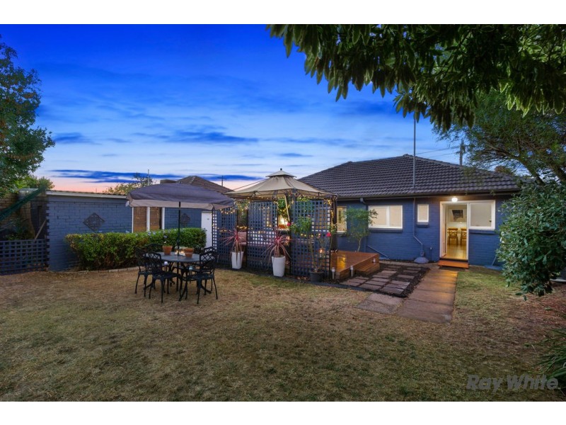 9 Eram Road, Box Hill North VIC 3129