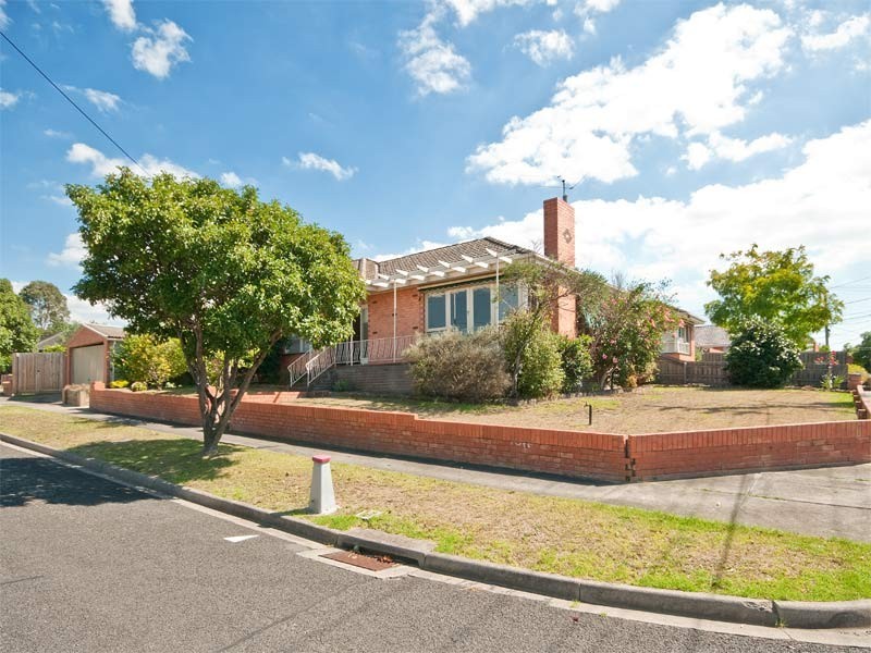 57 Eram Road, Box Hill North VIC 3129